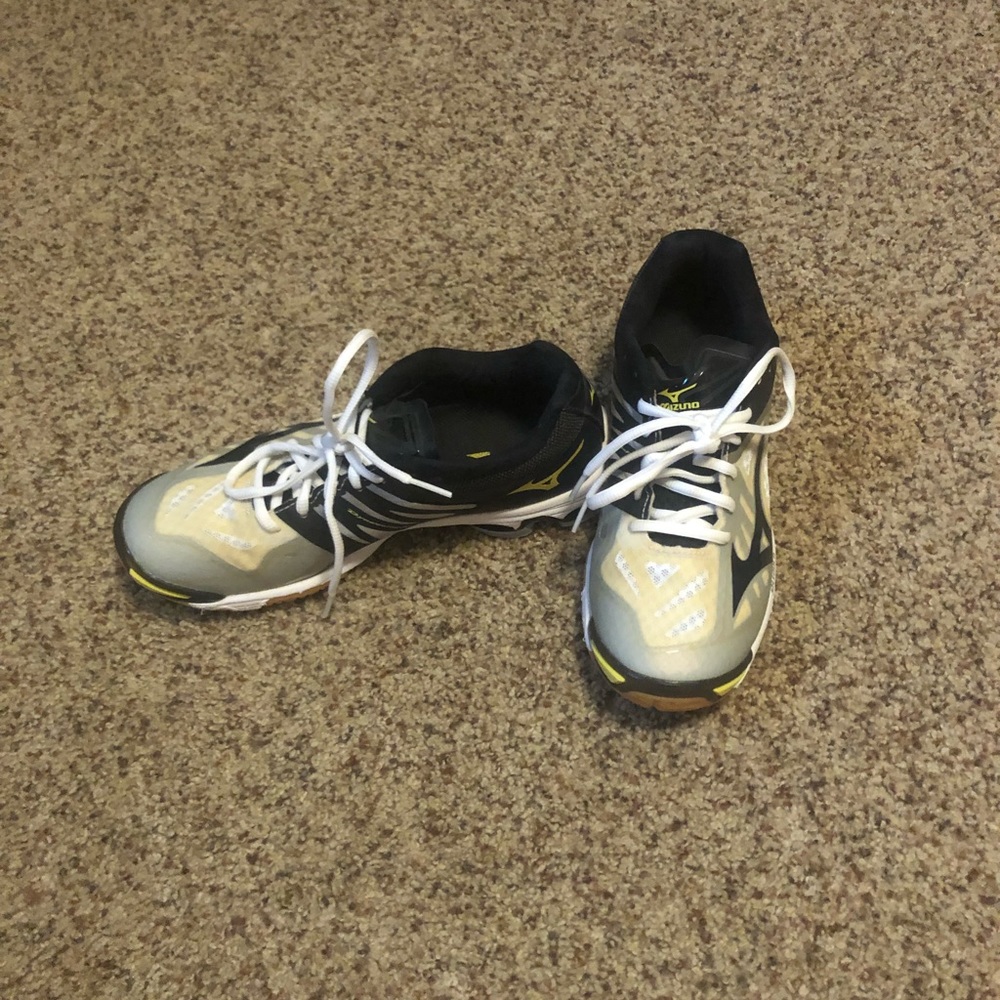 Never used Volleyball shoes